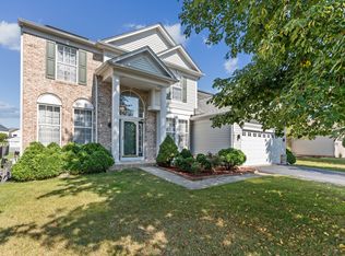 1031 Spinnaker St, Elgin, IL 60123