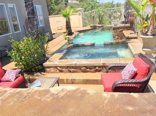 1 Ponte Negra, Lake Elsinore, CA 92532