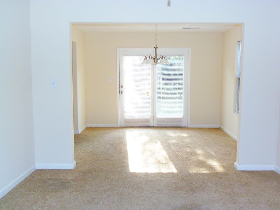 1st image of 2536 Sun Seeker Ct