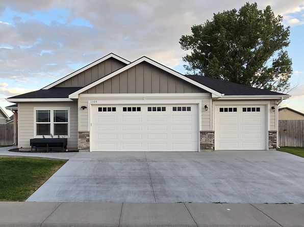 1105 SW Camille Dr