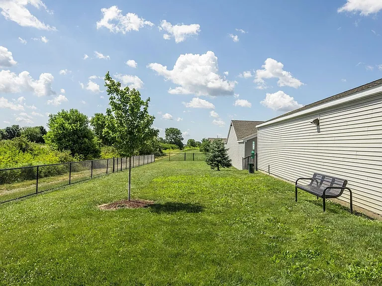 Windsor West | Specials Available — Photo 8