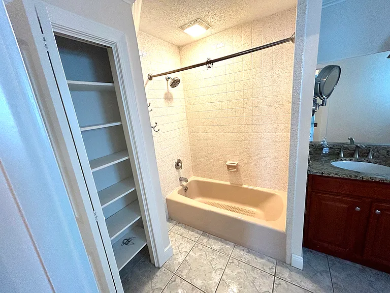 2509 SE 26th Ave — Photo 21