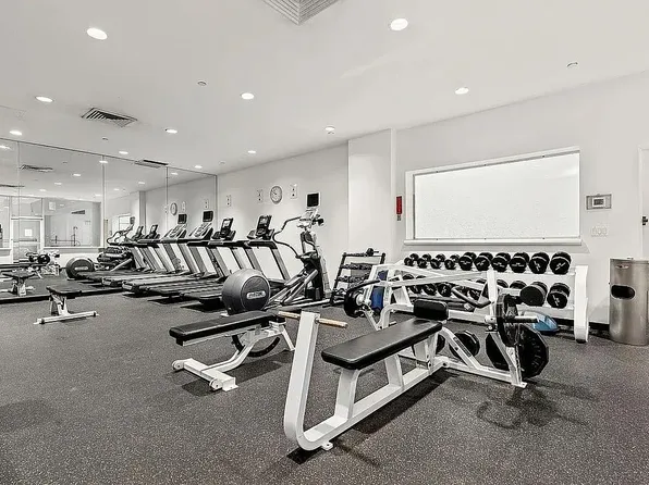 235 East 40th Street image 15 of 20