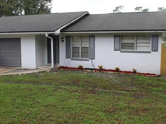2nd image of 106 S Bulova Dr