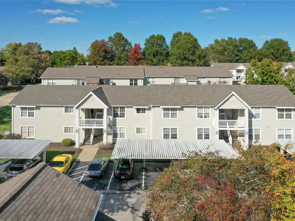 4219 Gulf Shr E, Florissant, MO 63034