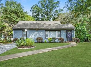 2104 Barberrie Ln, Decatur, GA 30032