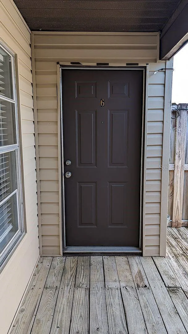 2 bed, 1.5 bath, 900 sqft, $1,150 — Photo 2