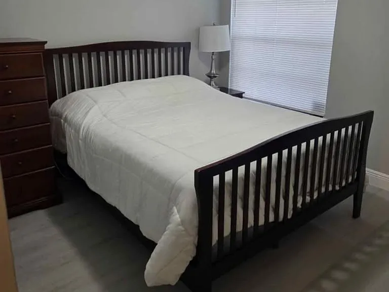 3703 Hertford Ct — Photo 3