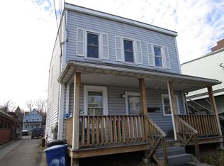 29 West St, Newburgh, NY 12550