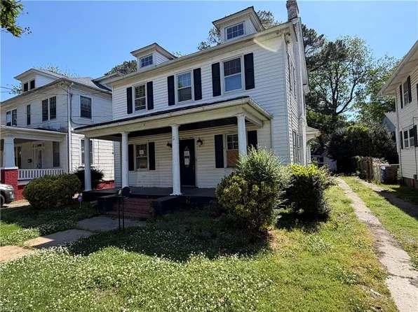 212 S Main St, Suffolk, VA 23434