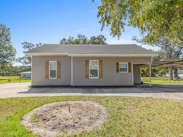 523 Broussard Ln, Jennings, LA 70546