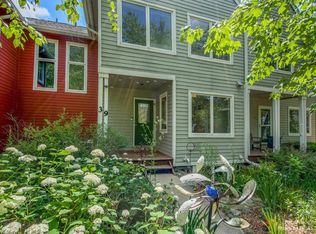 424 Little Lake Dr, Ann Arbor, MI 48103