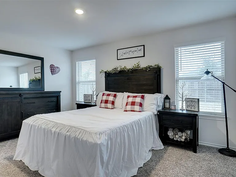 104 Omaha Ln — Photo 15