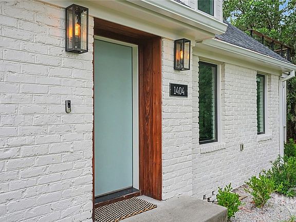 3rd image of 1404 Bacon Park Drive