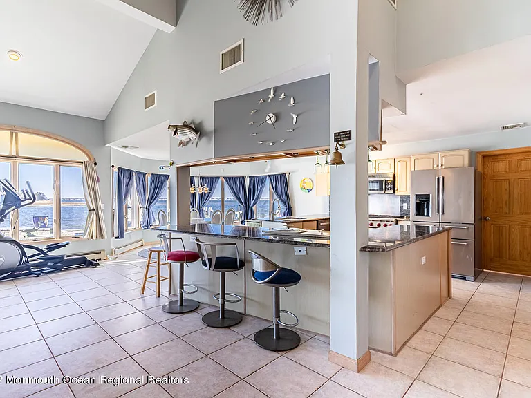 23 Harborside Dr W — Photo 8