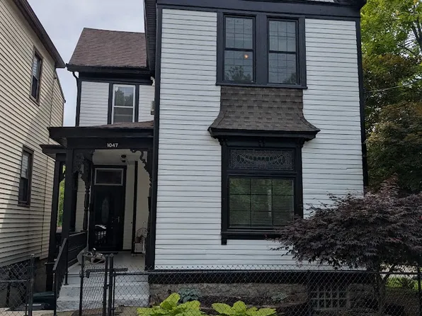 3047 Riverside Dr, Cincinnati, OH 45226