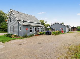 154 Robert St W, Penetanguishene, ON L9M 1P8