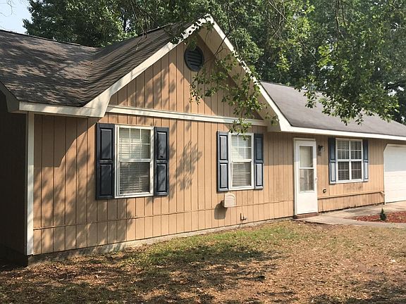 2nd image of 410 Singletree Ct