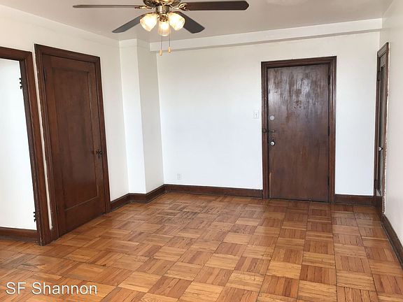 3rd image of 3500 Miami St APT 307