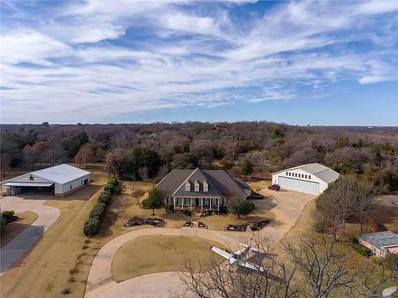 3rd image of 79 Hidden Valley Airpark