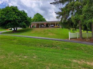 8295 Ohio River Rd, Point Pleasant, WV 25550