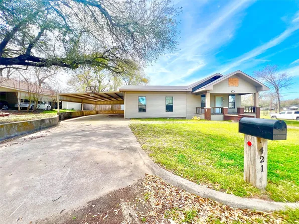 421 N 9th Ave, Teague, TX 75860