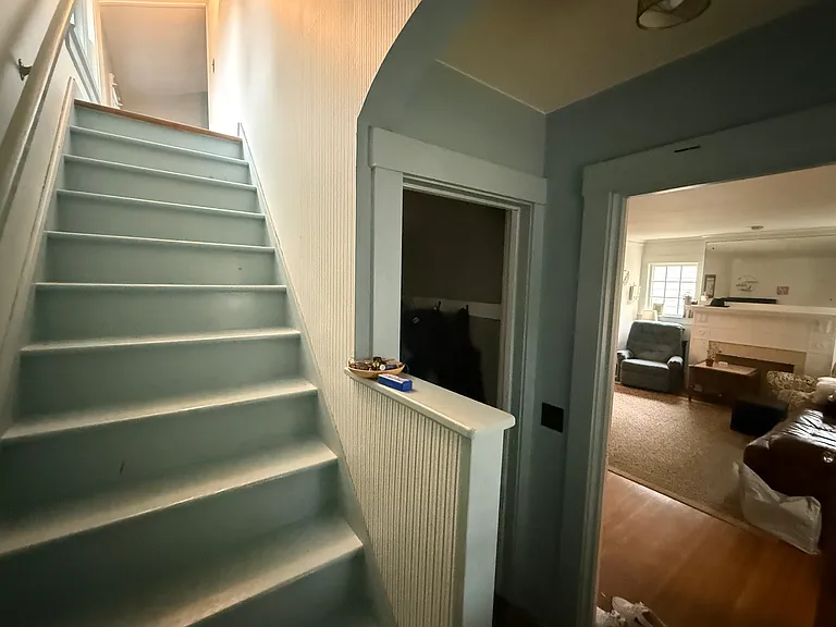 197 Rossiter Rd — Photo 11