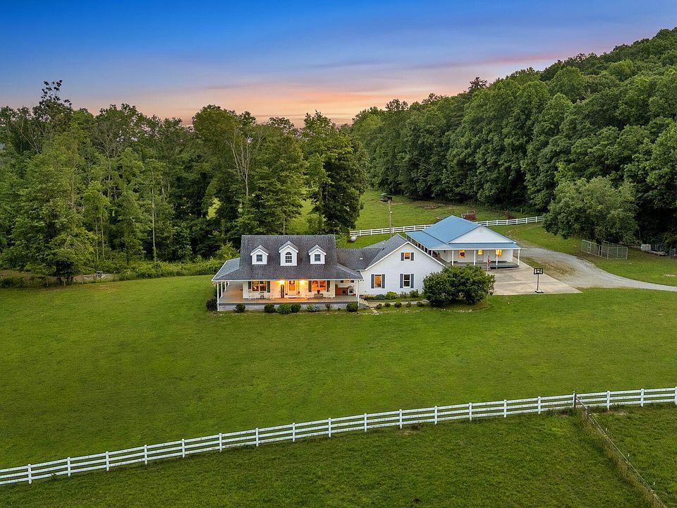 1st image of 596 Clifty Creek Rd