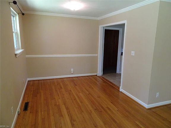 5th image of 4613 Duke Dr