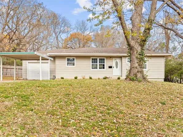 216 E 97th St, Kansas City, MO 64114