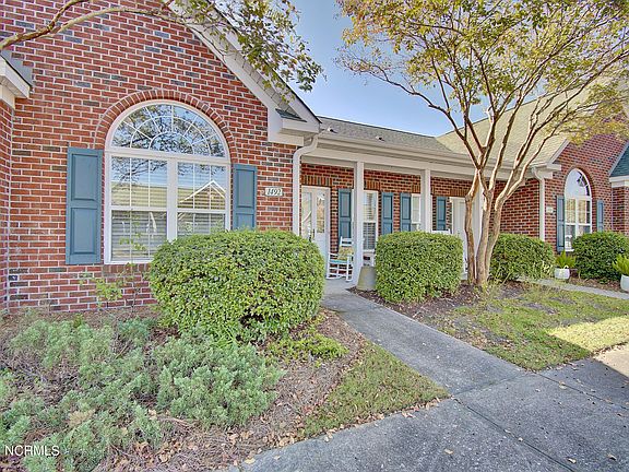 3rd image of 1492 Honey Bee Ln