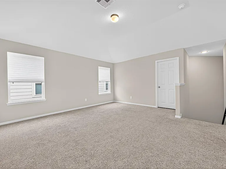 11343 Rossum Creek Dr — Photo 27