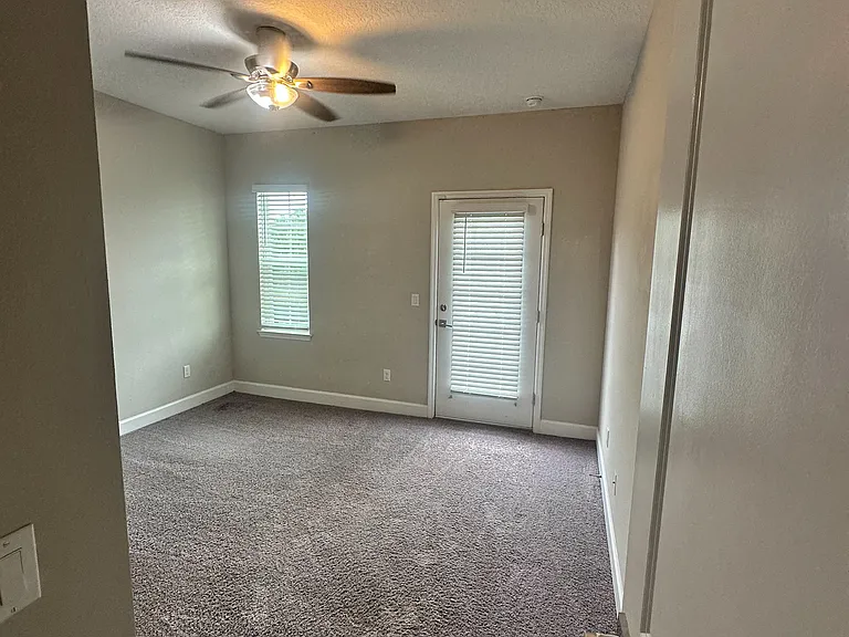 534 Lake Wildmere Cv — Photo 14