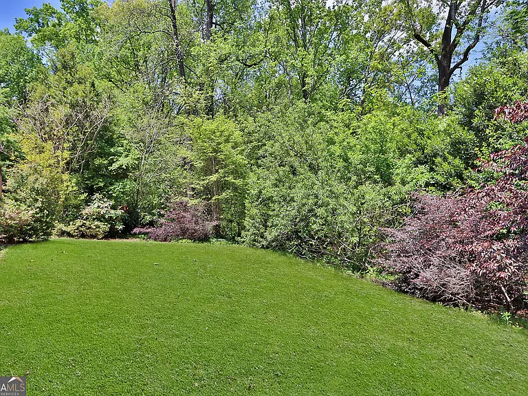 4081 Ashford Dunwoody Rd NE — Photo 63