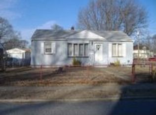 811 Woodlawn Ave, National Park, NJ 08063