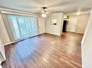 8214 Herlong Rd, Jacksonville, FL 32210