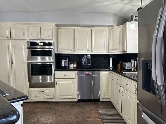2nd image of 15237 N 20th St