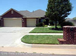9409 Button Ave, Moore, OK 73160