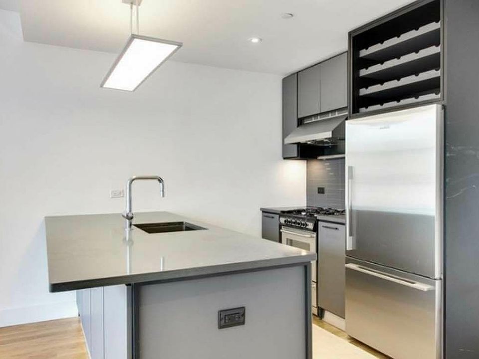 1st image of 1040 Dean St #309B