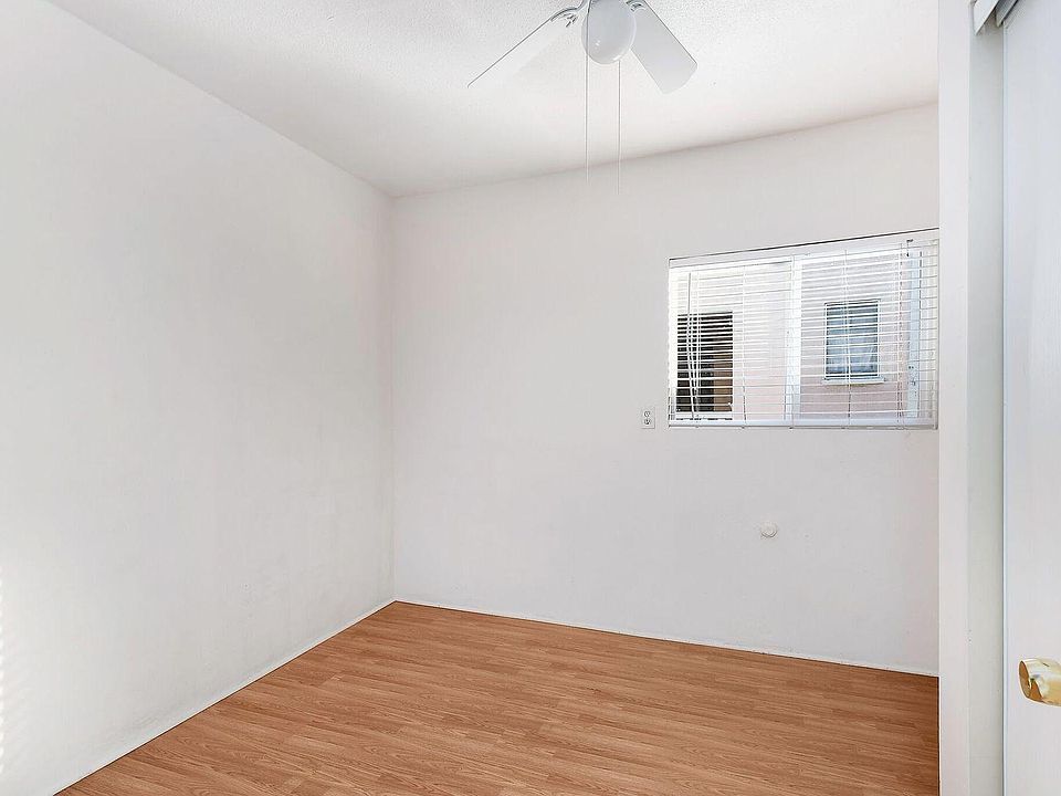 1st image of 734 Gaviota Ave #734