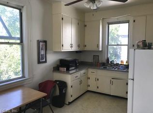 1033 Redgate Ave APT 2, Norfolk, VA 23507