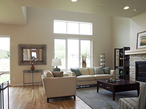 5th image of 1933 Blue Star Ln