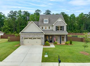 1755 Cannongate Dr, Opelika, AL 36801