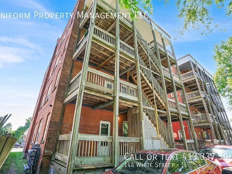 144 White St #1L — Photo 8