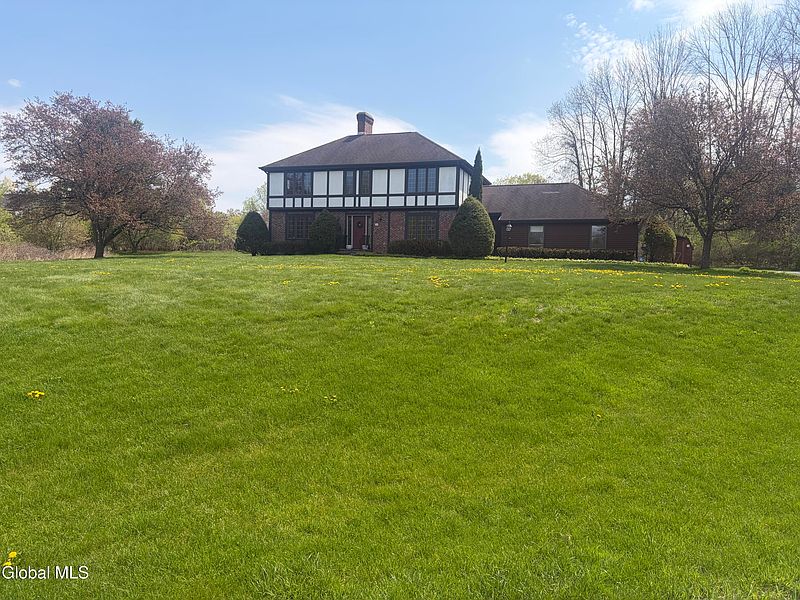 2nd image of 20 Butternut Hill Drive