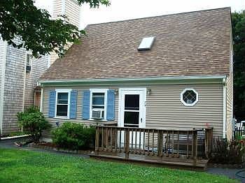 2nd image of 74 Henry Dr