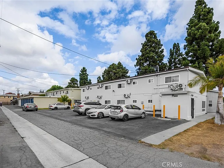 12571 Kensington Ln #6 — Photo 9