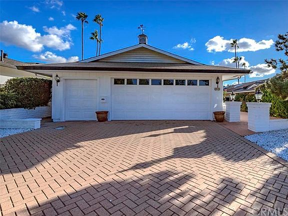 3rd image of 1435 La Linda Dr