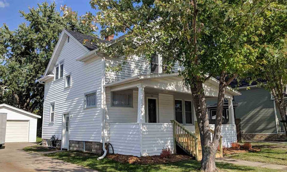 1st image of 312 E Columbian Ave