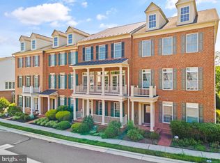 22474 Dinah Pl, Leesburg, VA 20175